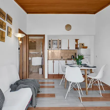 アパート Paunovic マカルスカ