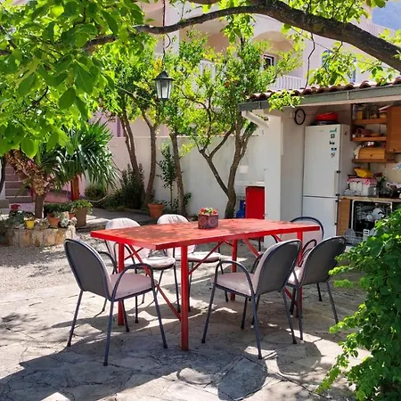 Paunovic Διαμέρισμα