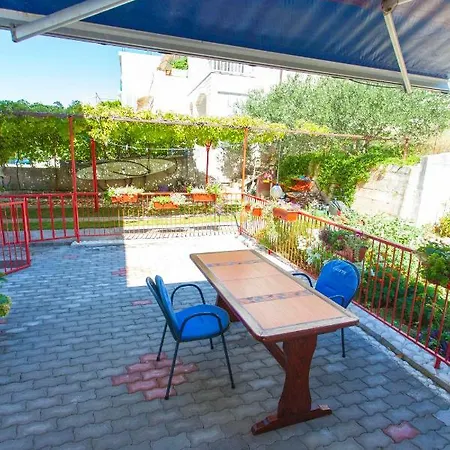 Paunovic Διαμέρισμα *